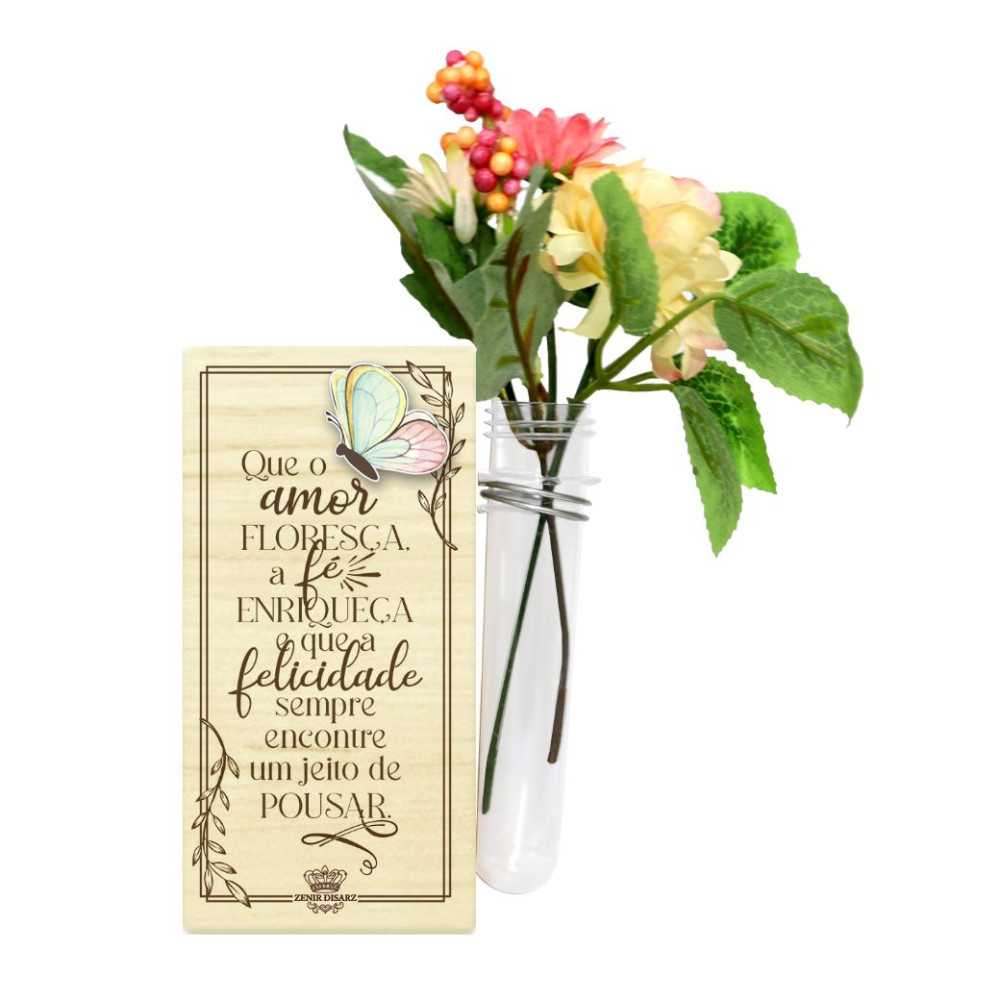 ENFEITE-DE-MESA-COM-TUBETE-E-FLORES-COM-APLIQUE-QUE-O-AMOR-FLORESCA...19X9