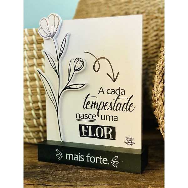 ENFEITE-DE-MESA-COM-APLIQUE-A-CADA-TEMPESTADE...MEMORIA-21X15